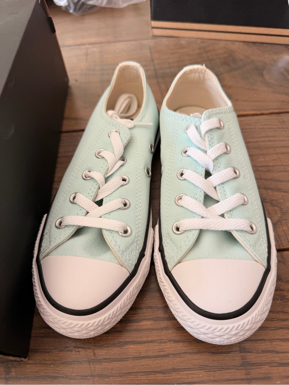 Kids Converse All Stars Mint Canvas Low-Top Sneakers size 1
